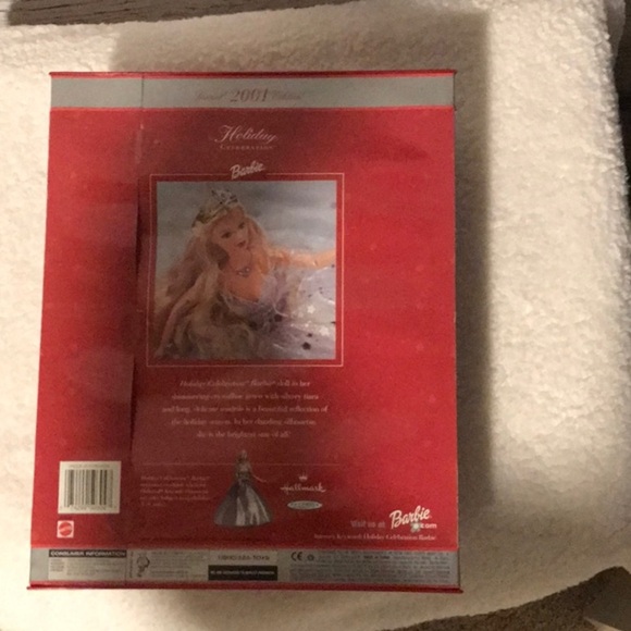 NWT 2001 holiday celebration Barbie - Picture 8 of 8